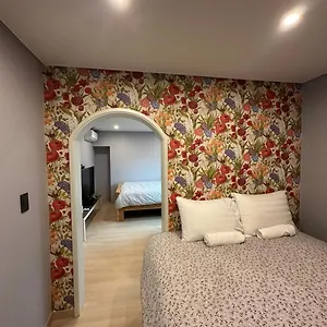 招待所 首尔站r旅馆, 首爾
